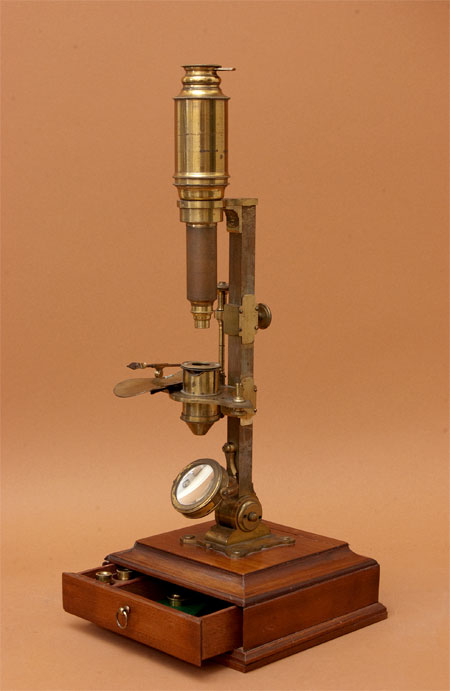 Results of Golub Collection search: Microscope No. 265