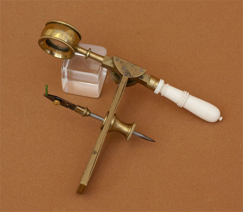 Results of Golub Collection search: Microscope No. 27