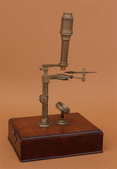 Results of Golub Collection search: Microscope No. 53