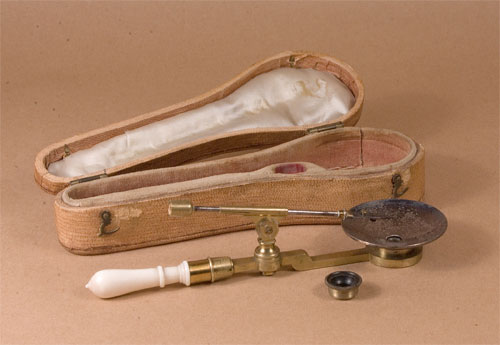Results of Golub Collection search: Microscope No. 85