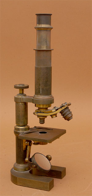 Results of Golub Collection search: Microscope No. 121