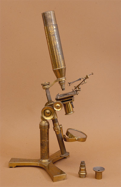 Results of Golub Collection search: Microscope No. 152