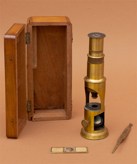 Results of Golub Collection search: Microscope No. 202