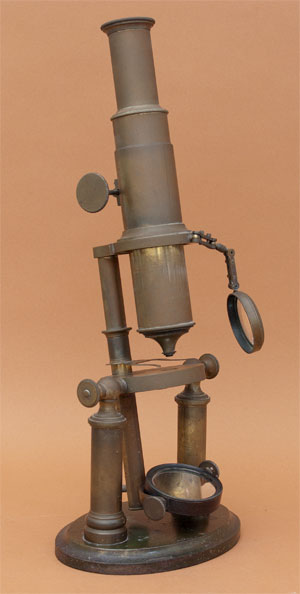 Results of Golub Collection search: Microscope No. 32