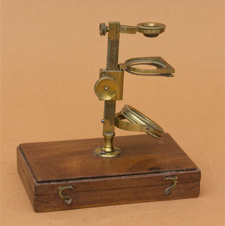 Results of Golub Collection search: Microscope No. 345