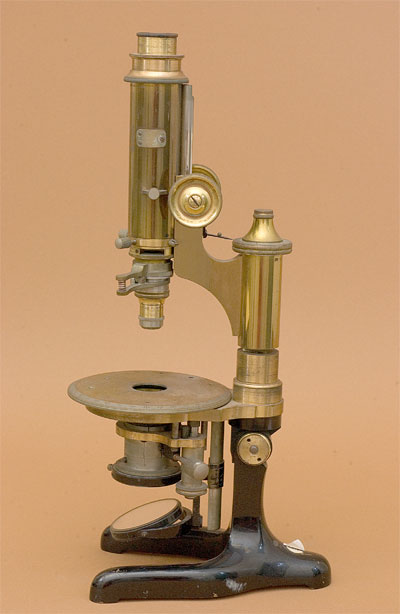 Results of Golub Collection search: Microscope No. 213